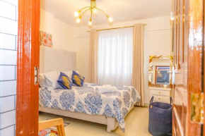 Polly Apartment